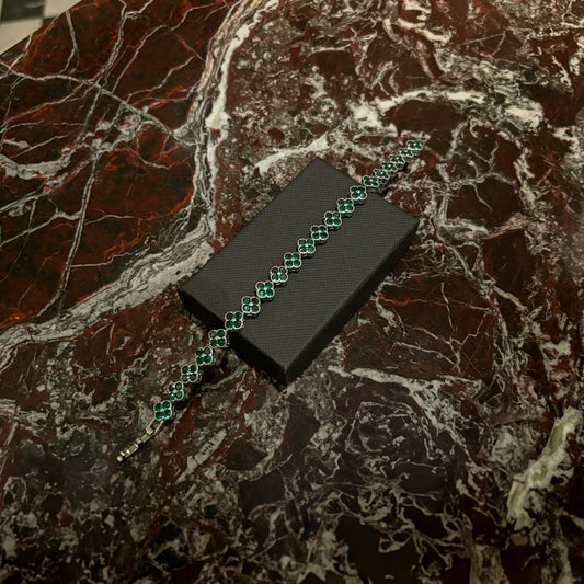 Iced Linked Clover Armband - Grün Diamant